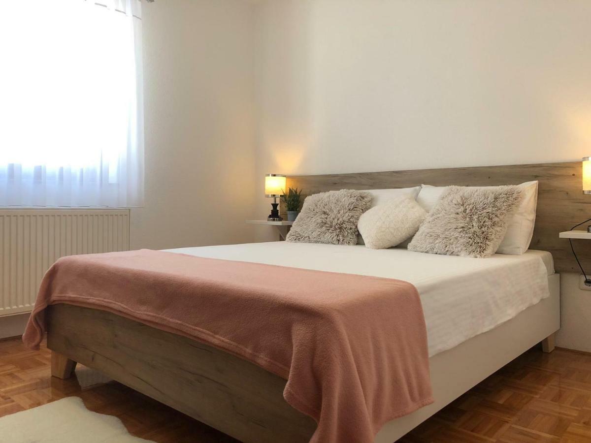 Apartment Golden Fields 스몰리야나크 외부 사진
