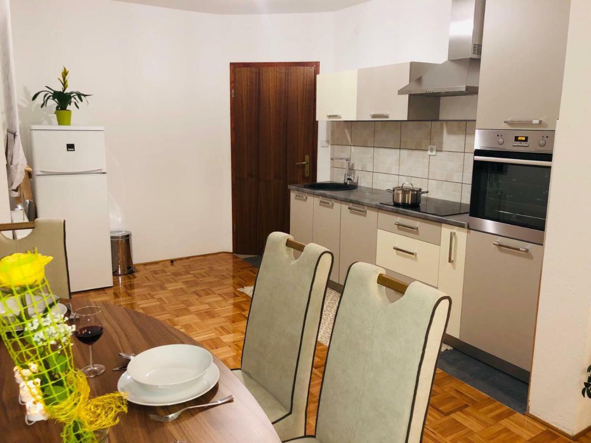 Apartment Golden Fields 스몰리야나크 외부 사진