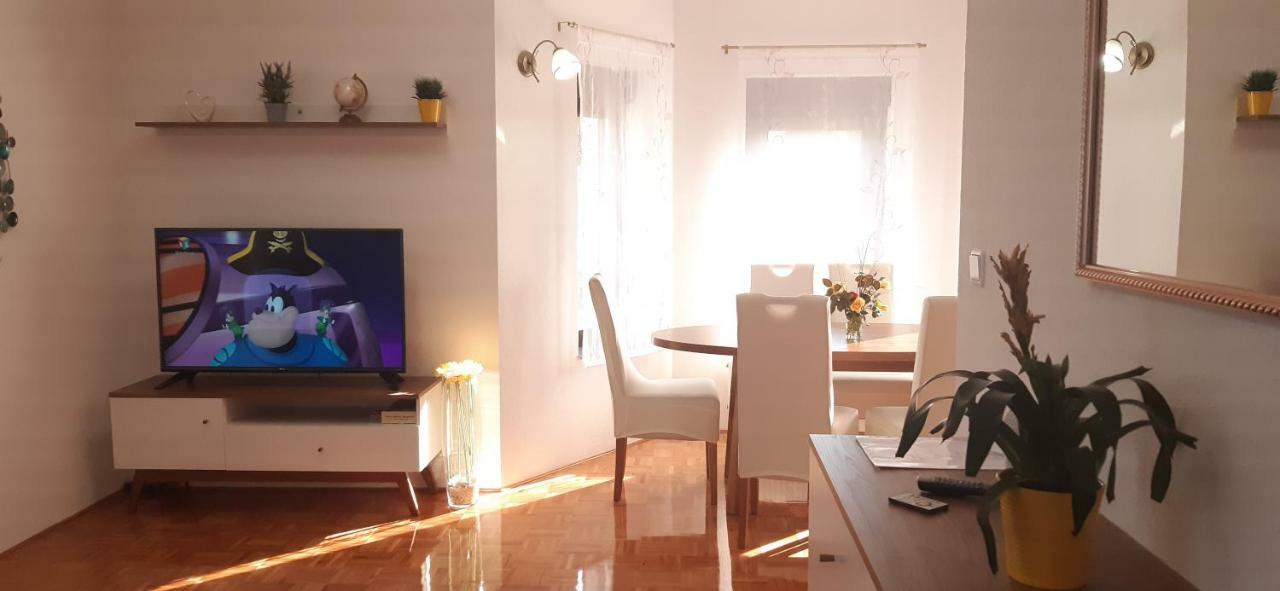 Apartment Golden Fields 스몰리야나크 외부 사진