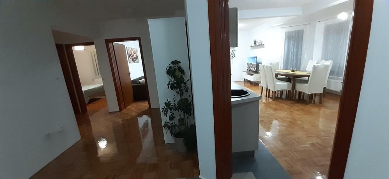 Apartment Golden Fields 스몰리야나크 외부 사진